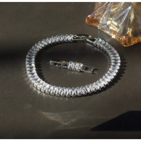 Silver Bridal Tennis Bracelet Cubic Zirconia - Picture 1 of 6
